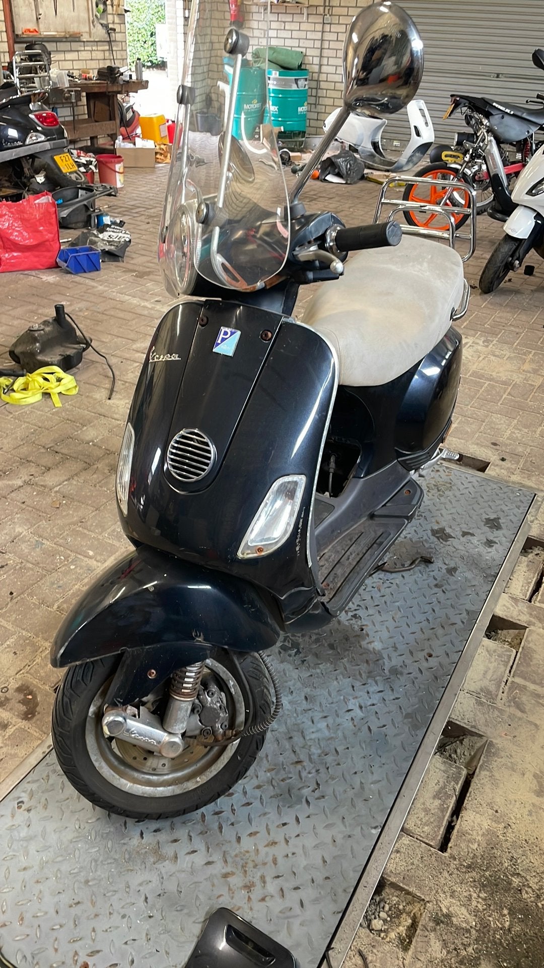 Vespa lx opknapper, Ophalen of Verzenden, Zo goed als nieuw, Benzine