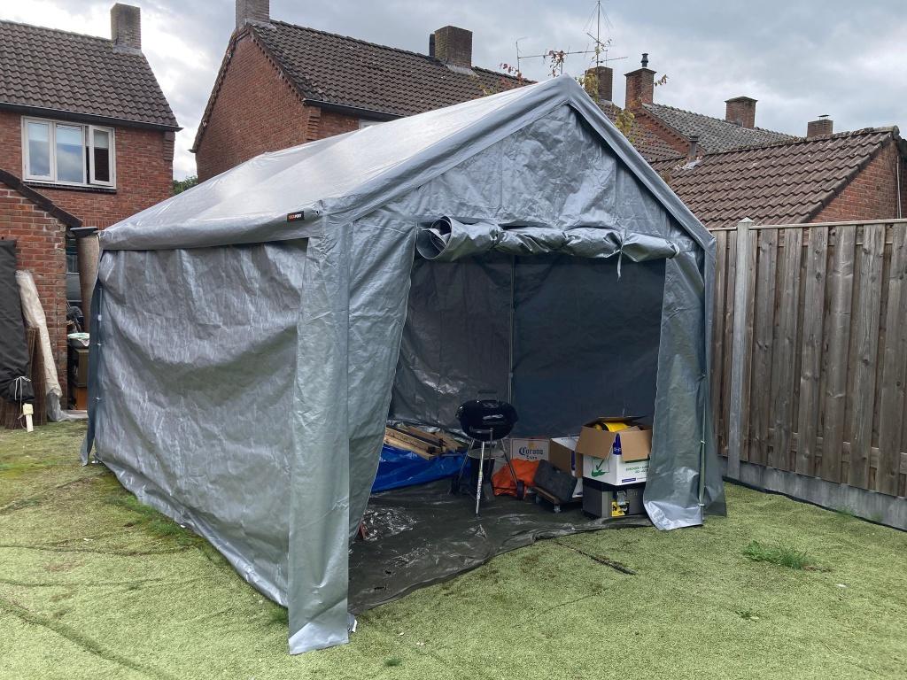 Garage/Opslagtent, Tuin en Terras, Ophalen, Zo goed als nieuw, Kunststof, Overige typen