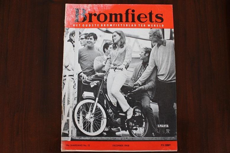 blad Bromfiets december 1968 Sparta Peugeot, Ophalen of Verzenden, Gebruikt