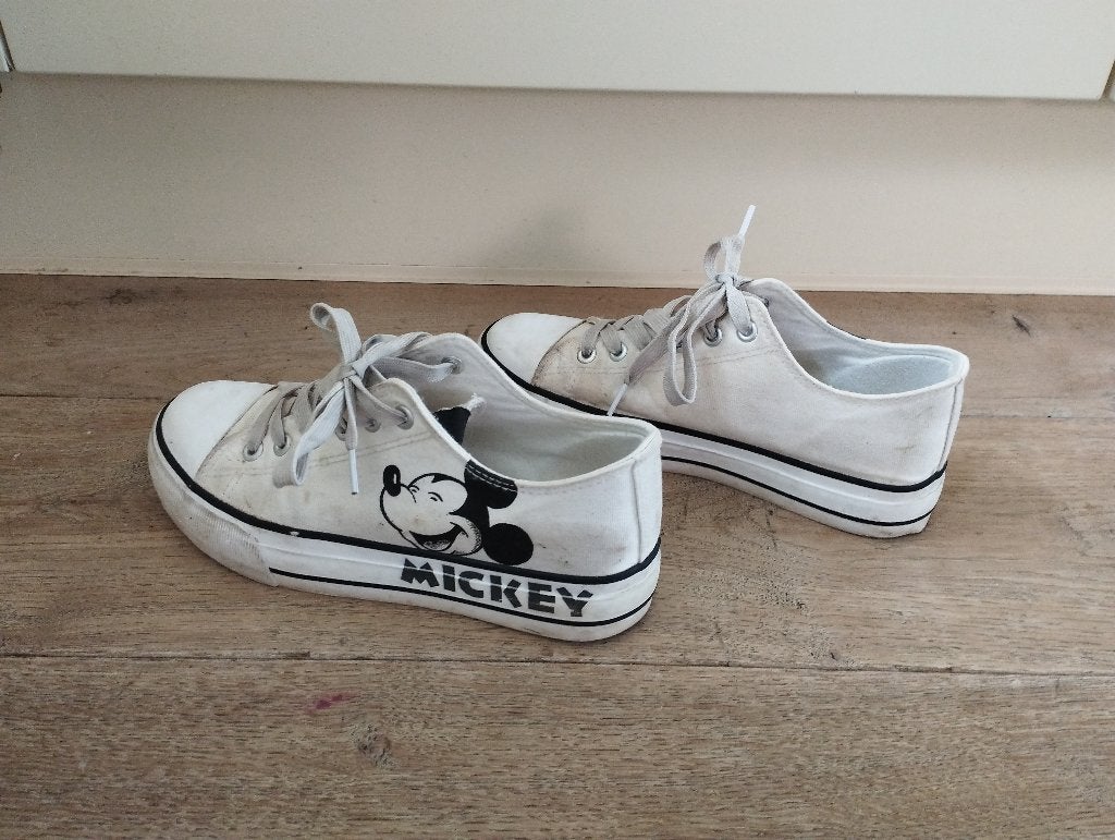 Mickey mouse sneakers/schoenen wit maat 36, Kinderen en Baby's, Disney, Gebruikt, Jongen of Meisje, Schoenen
