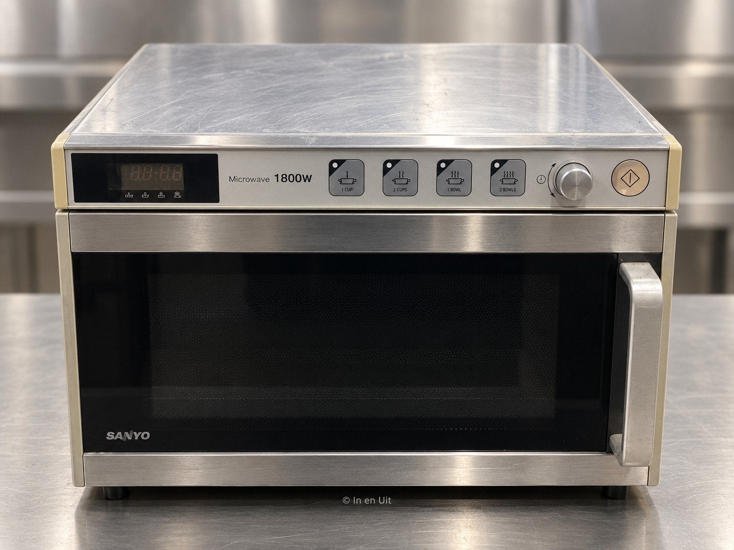 Sanyo EM1800 MK professionele horeca magnetron, Ophalen, Sanyo, Vrijstaand, Nvt