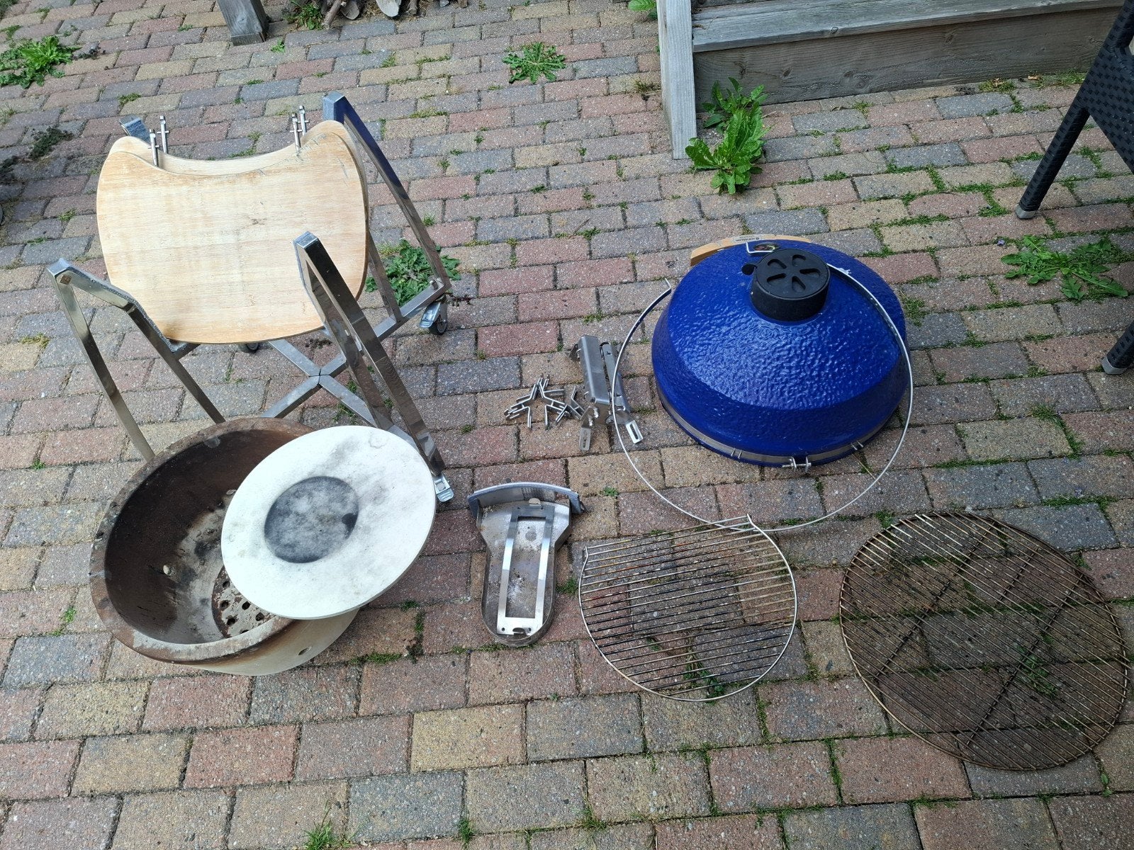 Onderpot Komado BBQ - Blauw is kapot gevallen, Ophalen of Verzenden, Gebruikt, Onbekend
