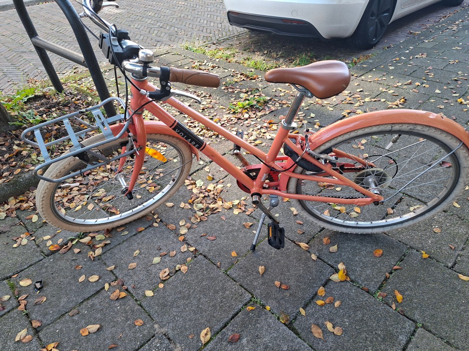 Meisjesfiets Volare 24 inch met versnellingen en voordrager, Ophalen, Velgrem, Volare, Handrem