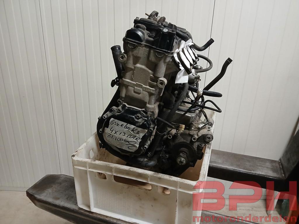 Motorblok Suzuki GSX-R 600 K1 K2 K3 2001 t/m 2003 engine 2 G, Ophalen, Gebruikt, -, -