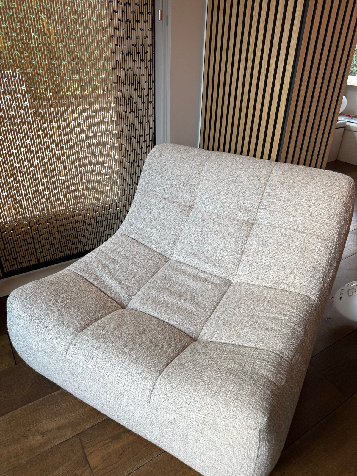 Comfortabele stoffen loungefauteuil - Zo goed als nieuw, Ophalen, Eenpersoons, 100 tot 125 cm, Zo goed als nieuw