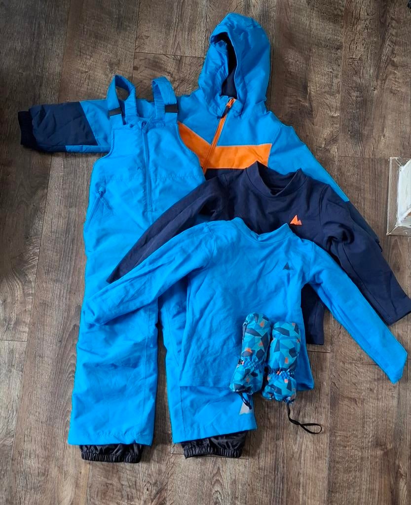 Skipak 110-116, Kleding | Heren, Wintersportkleding, Ophalen, Zo goed als nieuw, Overige maten, Pak