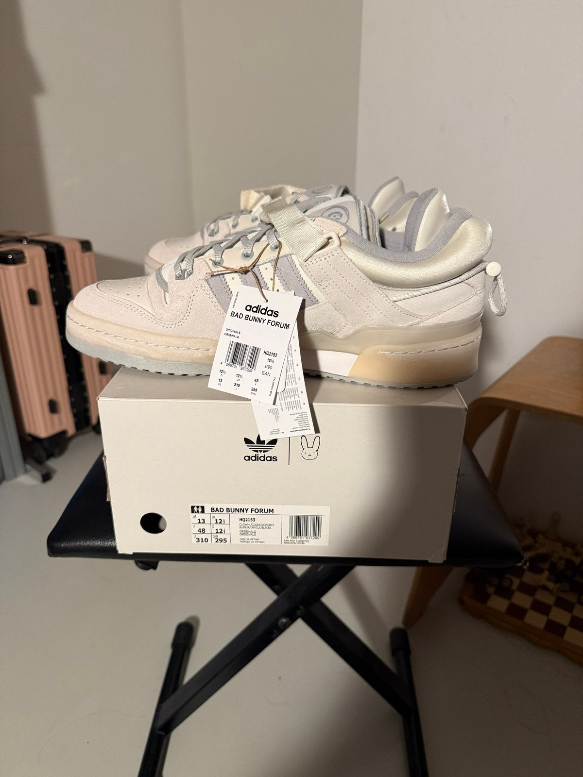 Adidas Bad Bunny Forum Low White - Nieuw in doos, Ophalen of Verzenden, Nieuw, Wit, Sneakers of Gympen