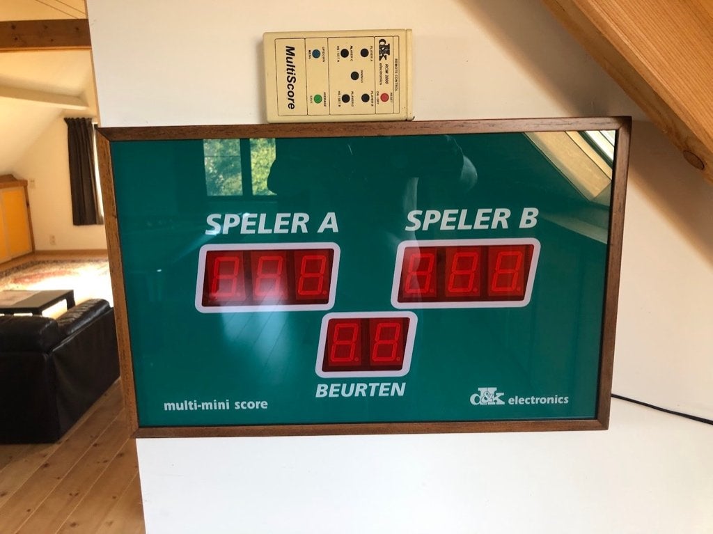 Electronisch scorebord voor poolbiljart, Ophalen, Zo goed als nieuw, Biljarttafel