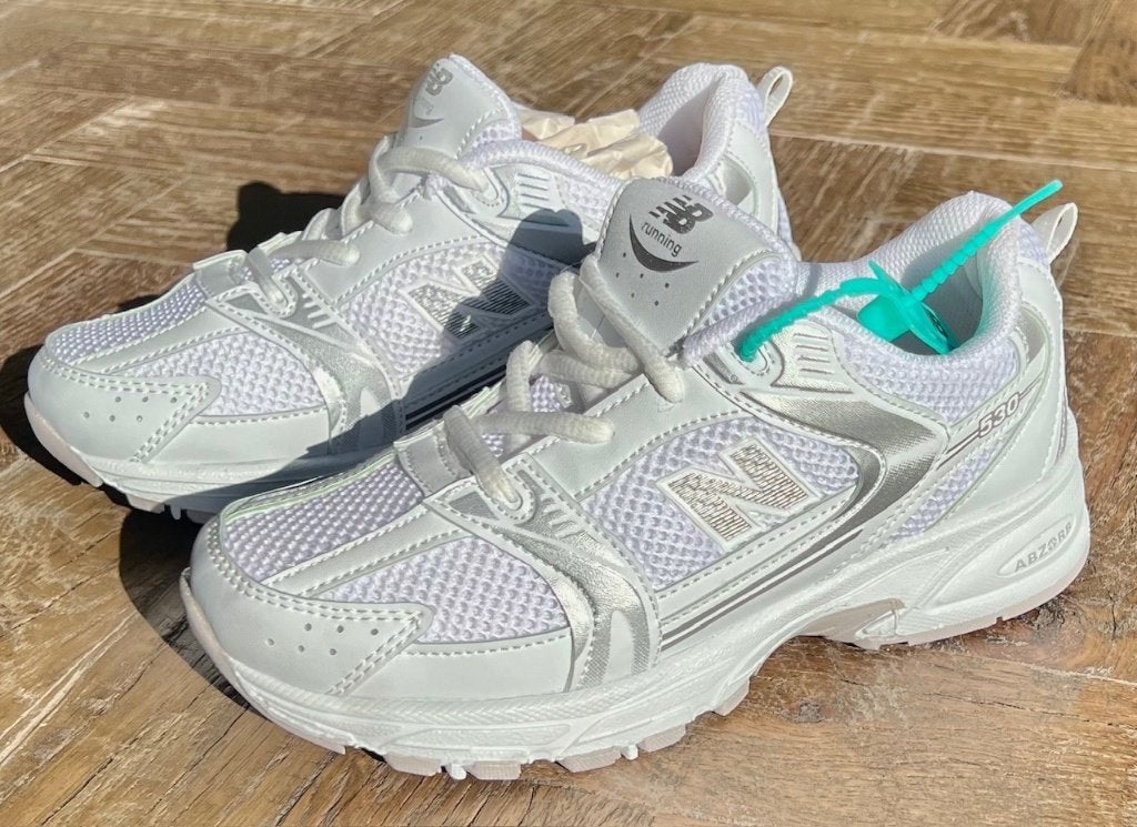 New Balance 530 sneakers maat 34 - Nieuwstaat, Ophalen, Nieuw, New Balance, Jongen of Meisje