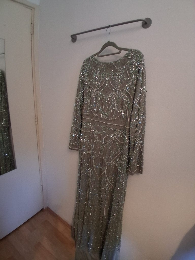 Galajurk sage green – maat 46 – 1x gedragen, Kleding | Dames, Jurken, Maat 46/48 (XL) of groter, Ophalen of Verzenden, Zo goed als nieuw