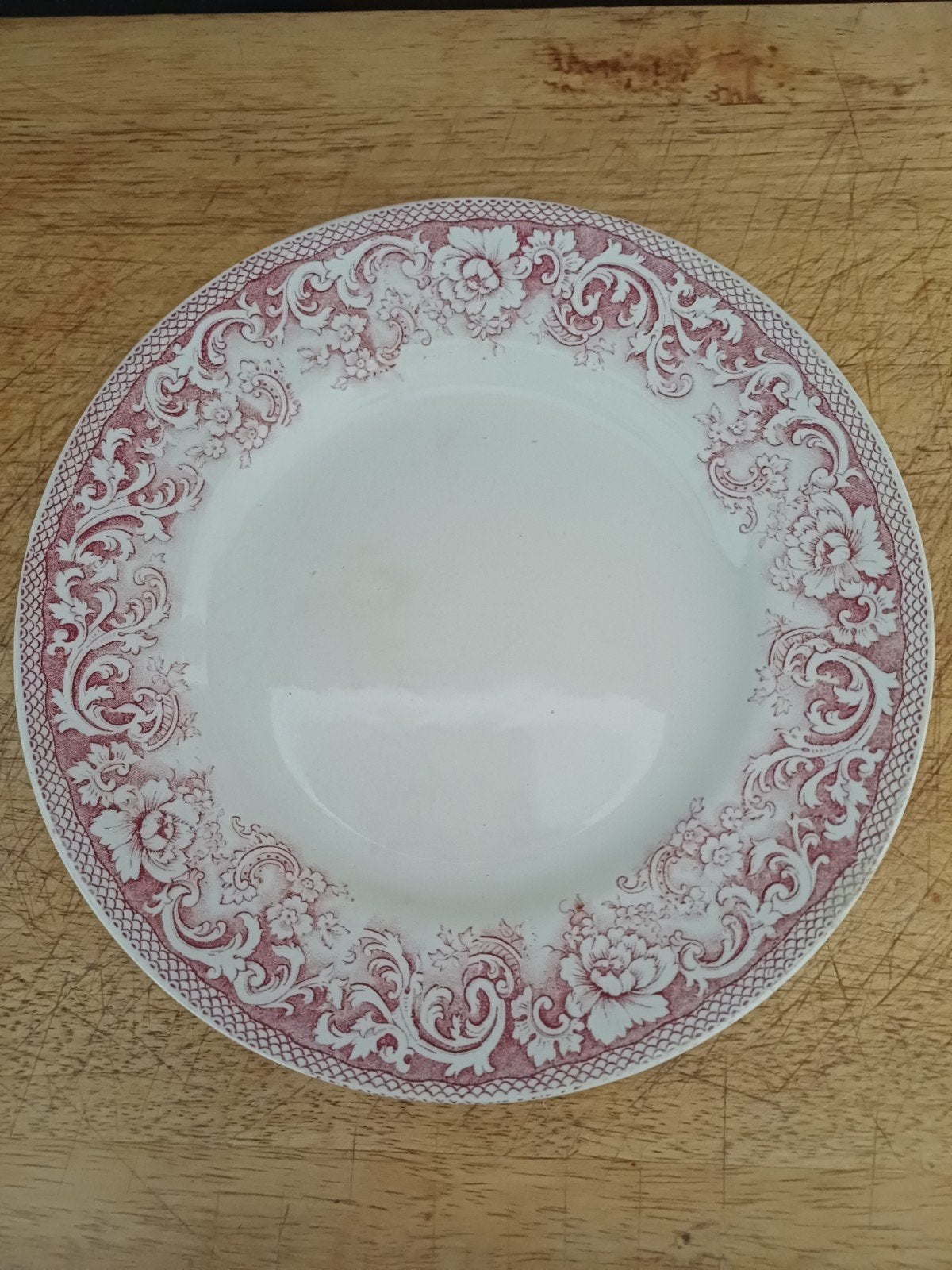 Antieke Franse Tazza op lage voet Croix de Lorraine rood, Verzenden