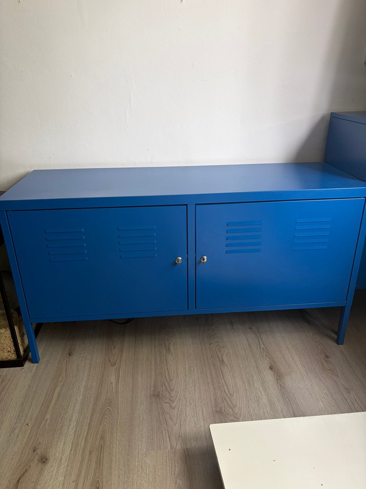 Metalen lockerkast ikea, Ophalen, Zo goed als nieuw