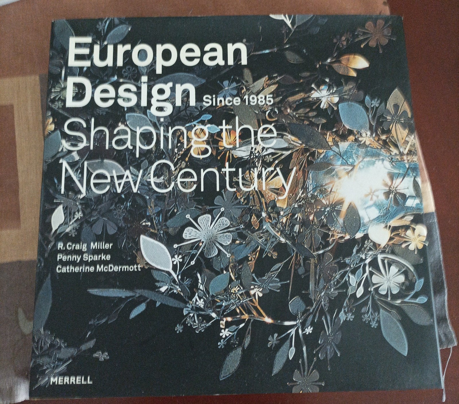 Design Europa, Ophalen of Verzenden, Zo goed als nieuw