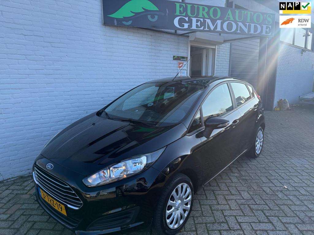Ford Fiesta Style airco electra pakket, Auto's, Ford, Bedrijf, Te koop, Fiësta, ABS, Airbags, Airconditioning, Bluetooth, Centrale vergrendeling