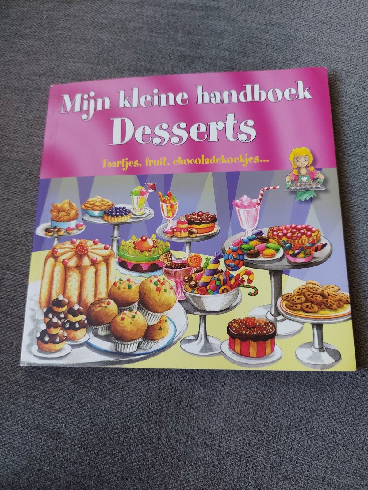 Mijn kleine handboek, desserts. Kinder bakboek., Ophalen of Verzenden, Zo goed als nieuw, Non-fictie