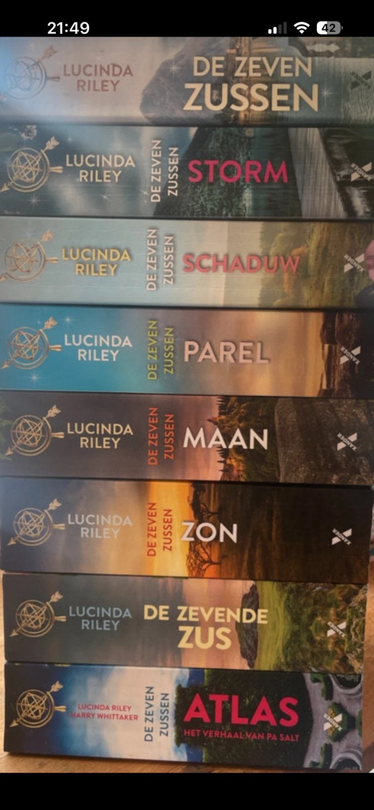 De Zeven Zussen serie - Lucinda Riley (complete set), Ophalen of Verzenden, Zo goed als nieuw