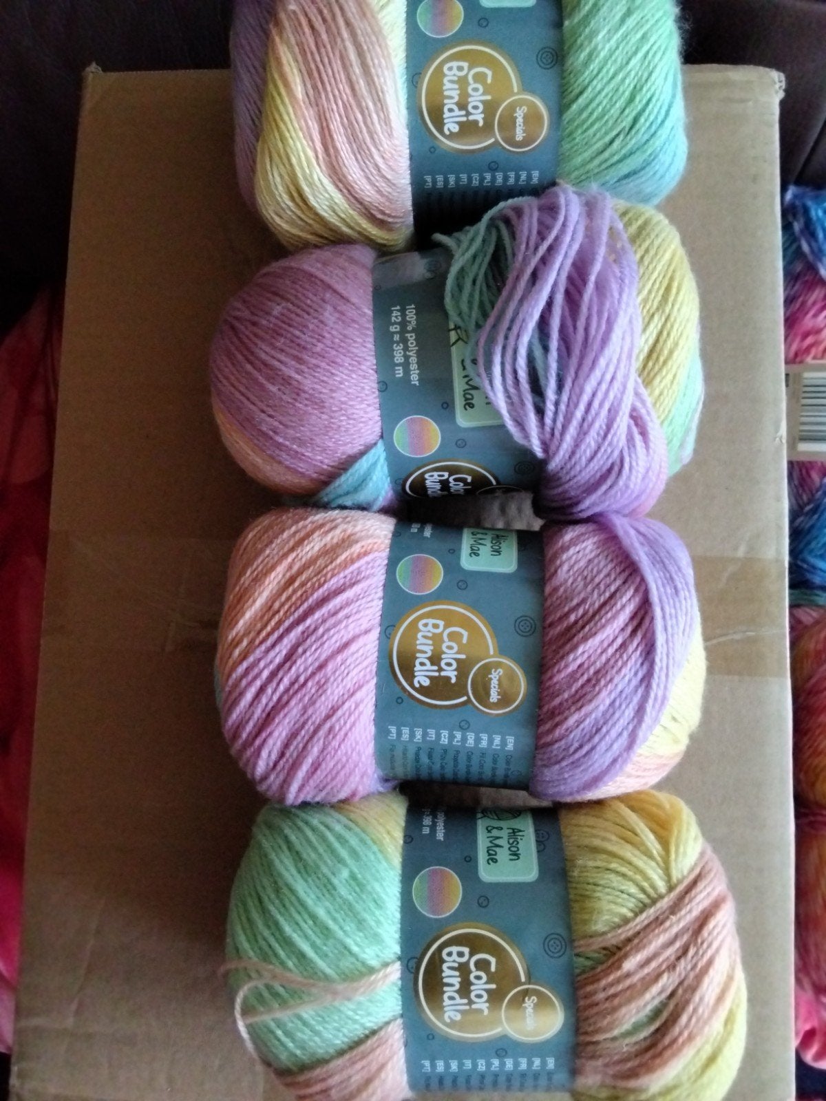 Alison & Mae Color Bundle Garen - Nieuw 4 bollen action, Verzenden