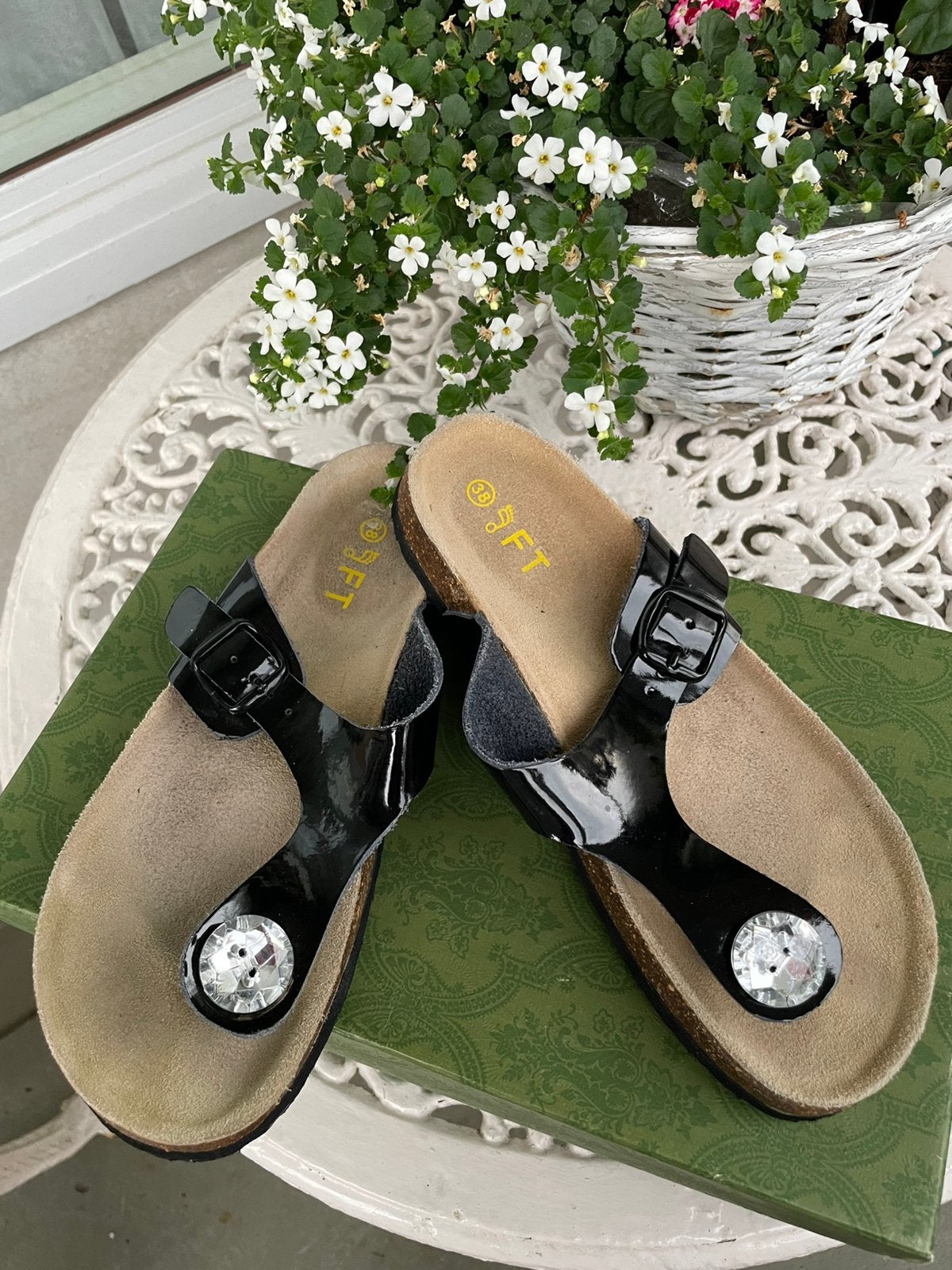 Teenslippers maat 38, ZGAN, Ophalen of Verzenden, Zo goed als nieuw