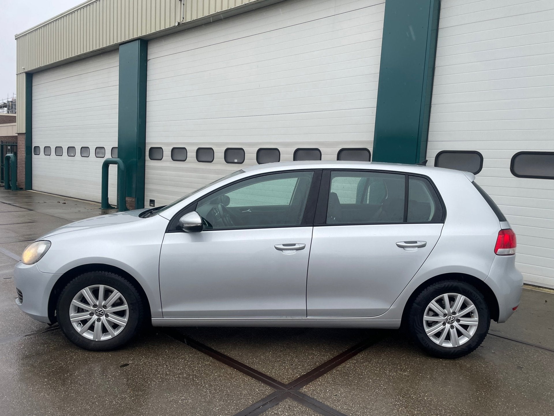 Volkswagen Golf 1.2 TSI Comfortline BlueMotion Nieuwstaat !, Auto's, Volkswagen, Voorwielaandrijving, Euro 5, Stof, Gebruikt