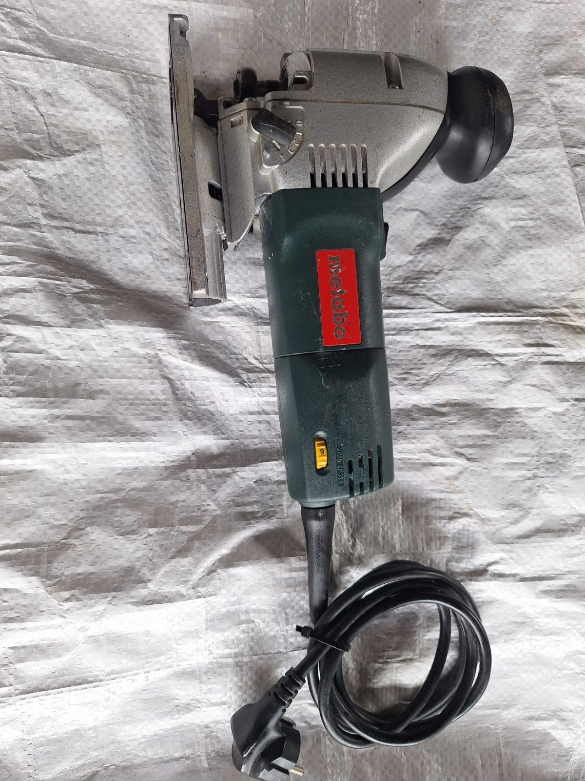 Decoupeerzaag metabo, Ophalen of Verzenden, Gebruikt, Minder dan 700 watt, Haakse handslijpmachine