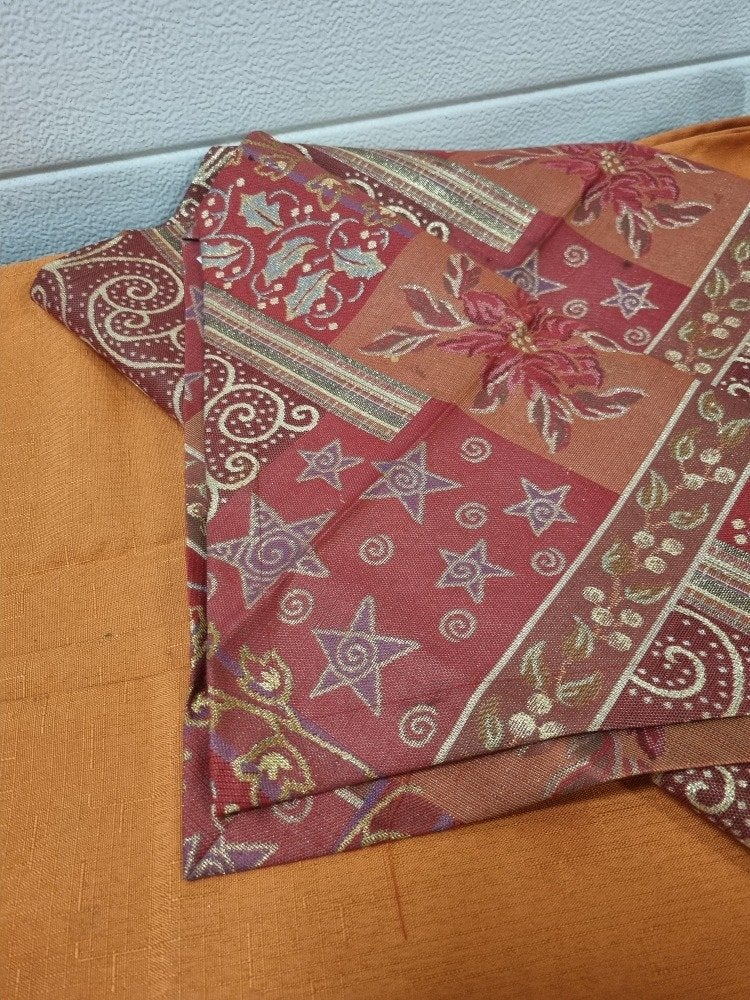 tafelloper rood goud loopt in punt sander, Ophalen of Verzenden, 'T Olde Gre-j, Info@toldegrej.nl, Endepoelstraat 20f Didam