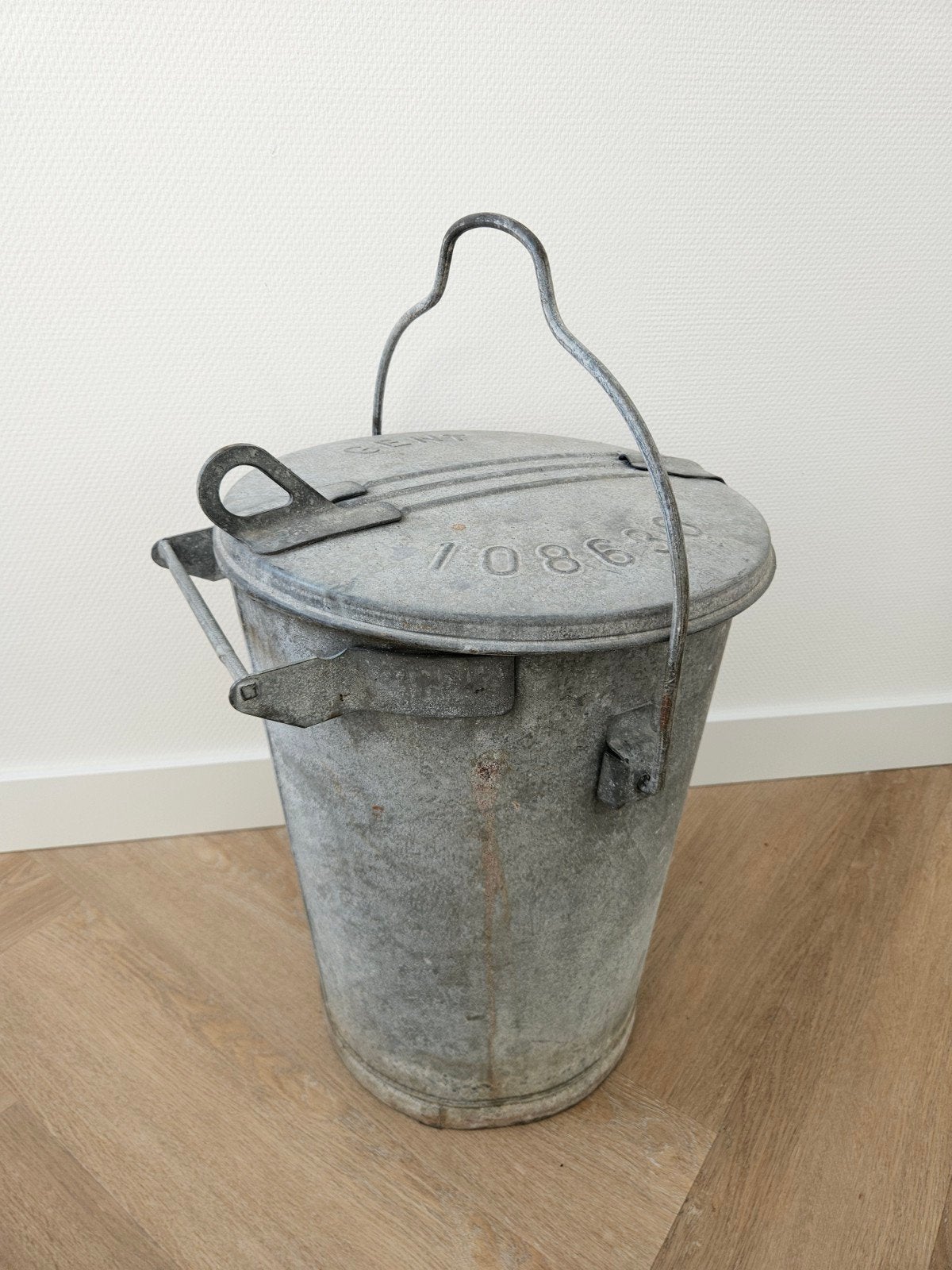 Vintage zinken vuilnisbak met deksel - Gent 10863, Ophalen of Verzenden