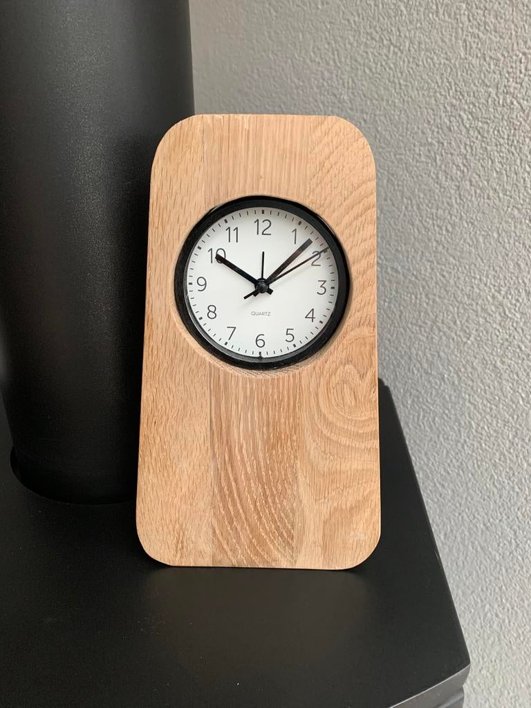 Massief eiken klokje, Huis en Inrichting, Woonaccessoires | Klokken, Ophalen of Verzenden, Nieuw, Analoog, Wekker of Tafelklok