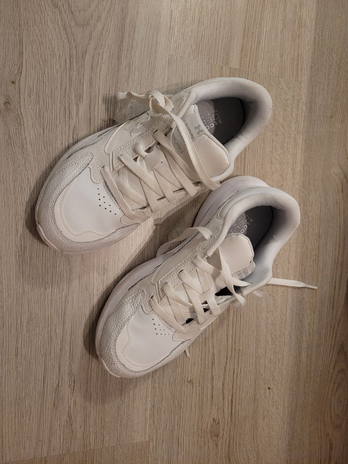 under armour sportschoenen maat 41 - Z.G.A.N., Wit, Under Armour, Ophalen of Verzenden, Sneakers of Gympen