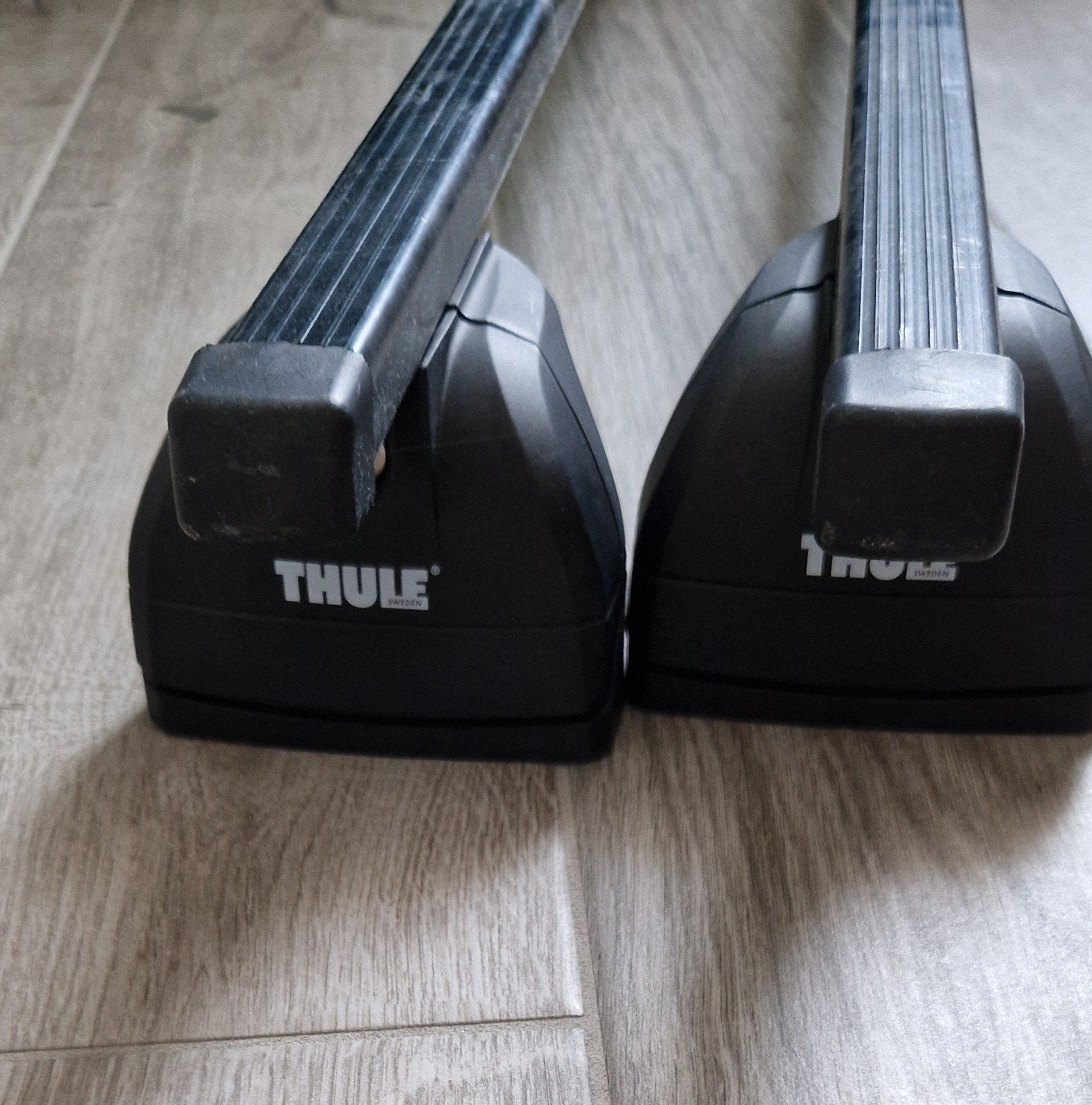 Thule Rapid System 753000 met SquareBar Evo 712200, Ophalen, Zo goed als nieuw