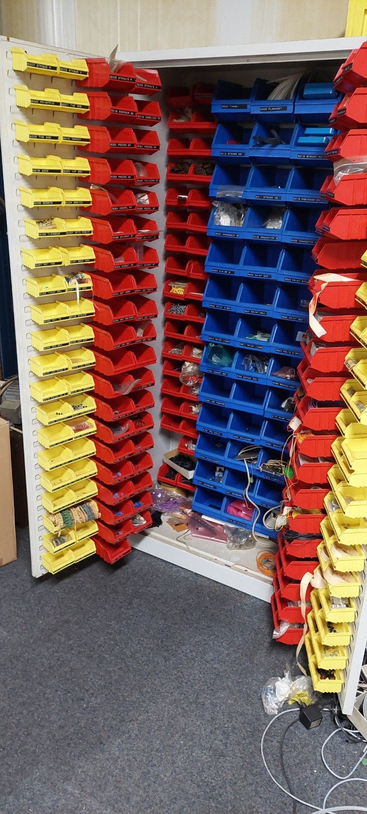 Gereedschapskast met sorteerbakken, Ophalen of Verzenden, Zo goed als nieuw
