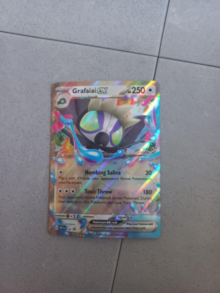 Grafaiai ex Pokémon kaart - Zo goed als nieuw, Ophalen of Verzenden, Zo goed als nieuw, Losse kaart, Foil