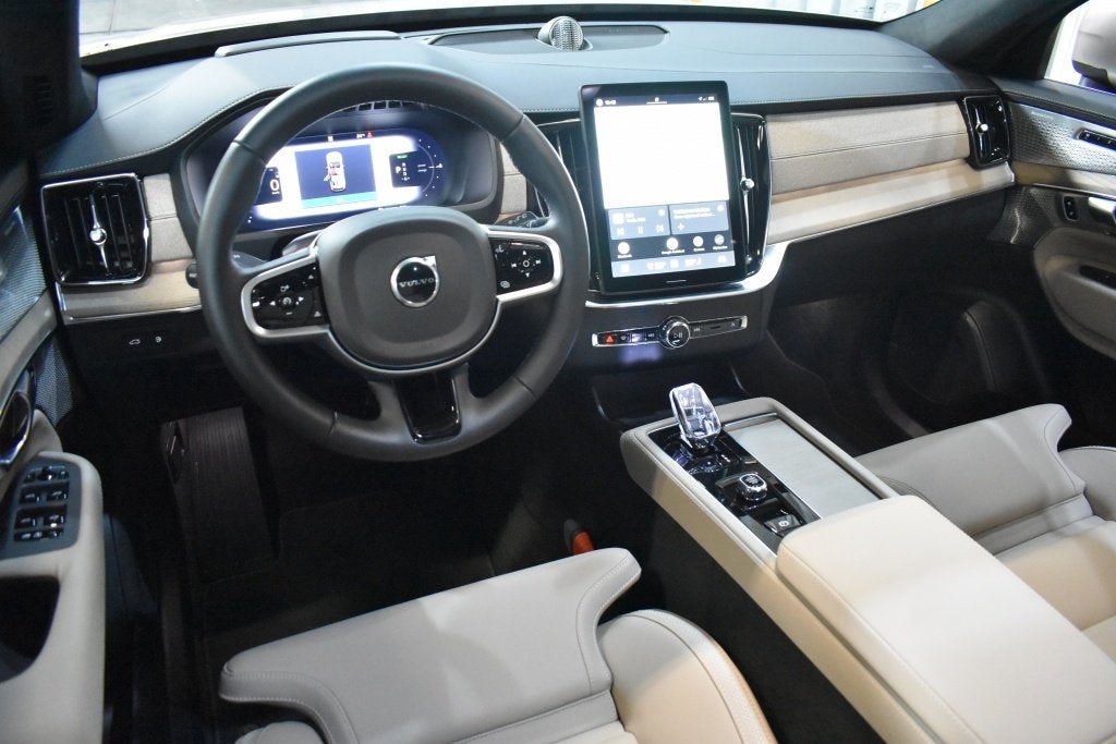 Volvo XC90 T8 455PK AWD Ultra Bright FACELIFT | B&W | Trekha, Auto's, Gebruikt, 4 cilinders, Vierwielaandrijving, Hybride Elektrisch/Benzine