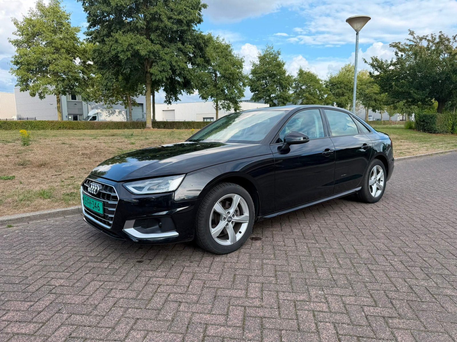 Audi A4 35 Tfsi 150pk Mhev S Tronic 2020, Auto's, Voorwielaandrijving, Euro 6, 4 cilinders, 1984 cc