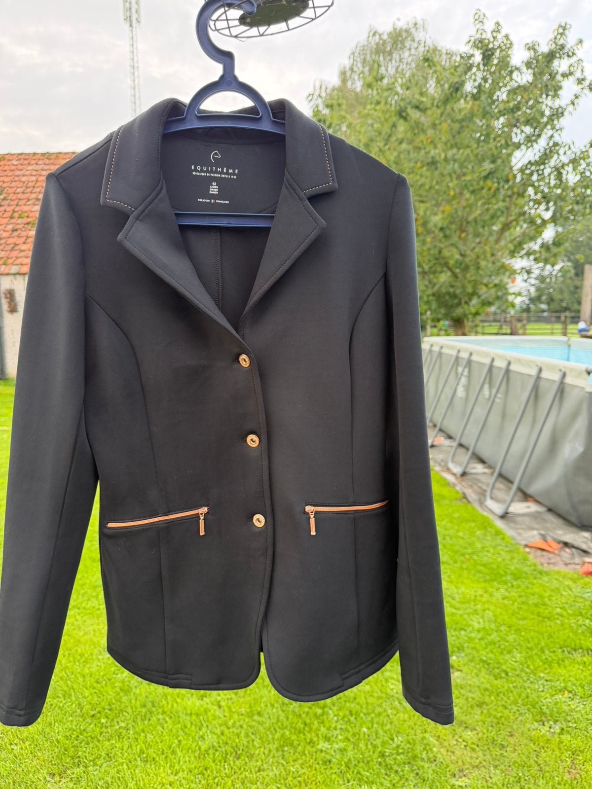 Wedstrijd jasje maat 42 equithème, Dieren en Toebehoren, Paardrijkleding, L, Dressuur, Overige merken, Ophalen of Verzenden