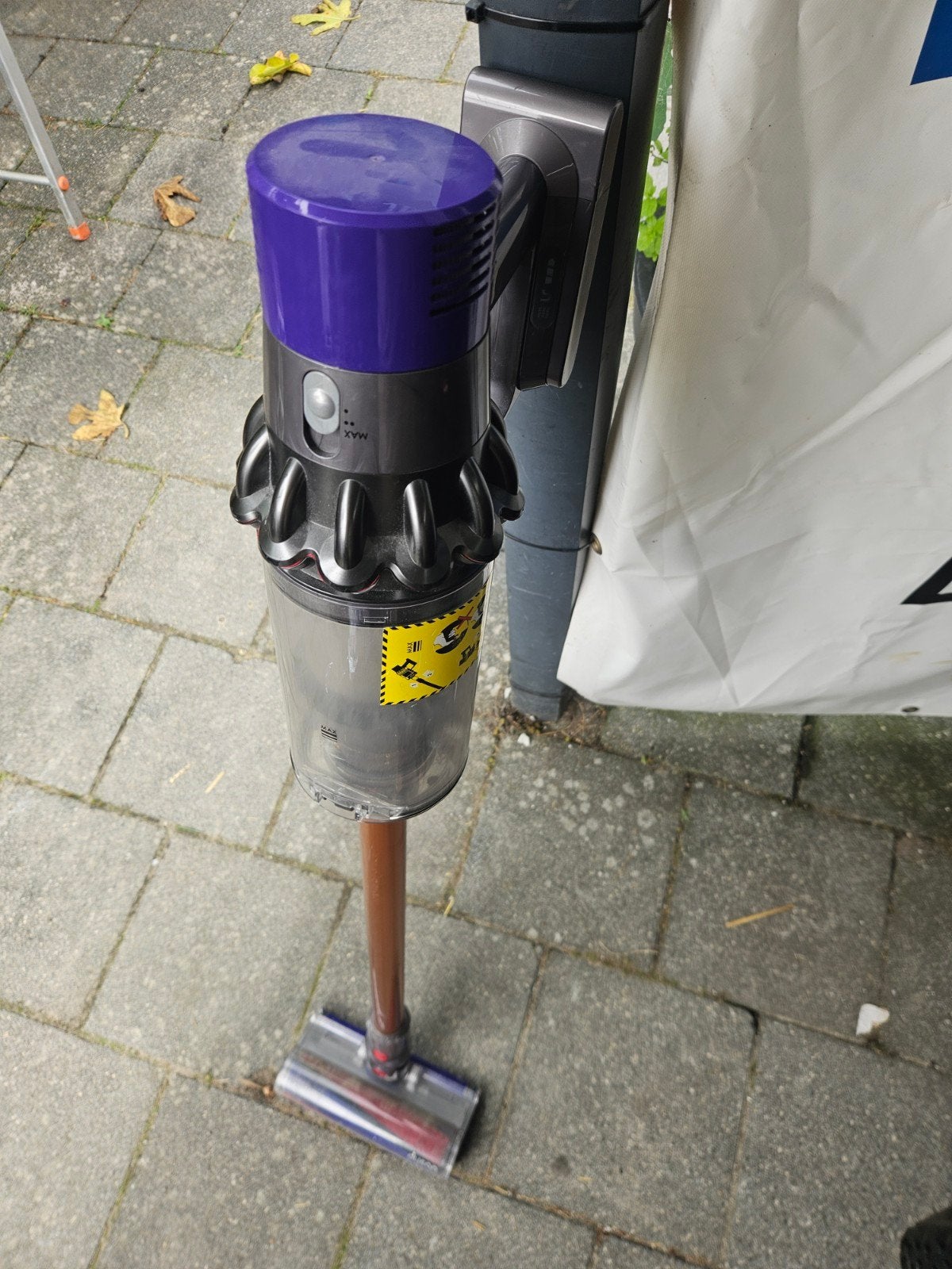 Dyson Steelstofzuiger (defect, zonder lader) - onderdele
