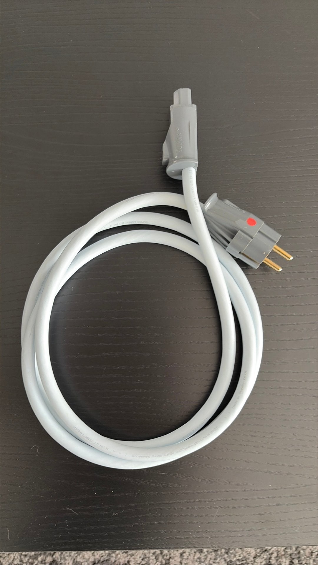 Supra Lorad power cable ,lengte 2 meter, Audio, Tv en Foto, Audiokabels en Televisiekabels, Ophalen of Verzenden, Zo goed als nieuw