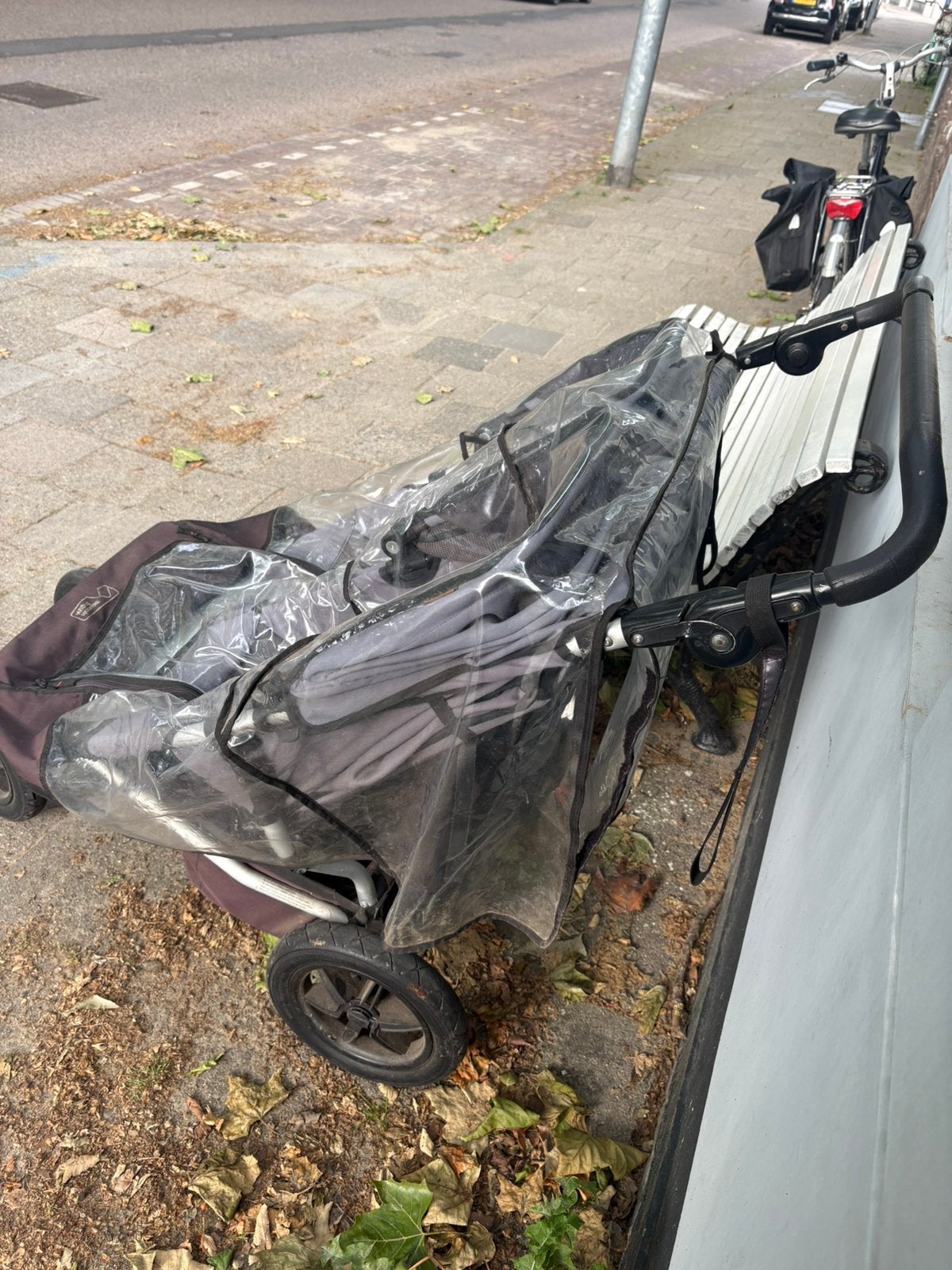 Gratis tweelingbuggy, Kinderen en Baby's, Kinderwagens en Combinaties, Ophalen, Gebruikt, Overige merken