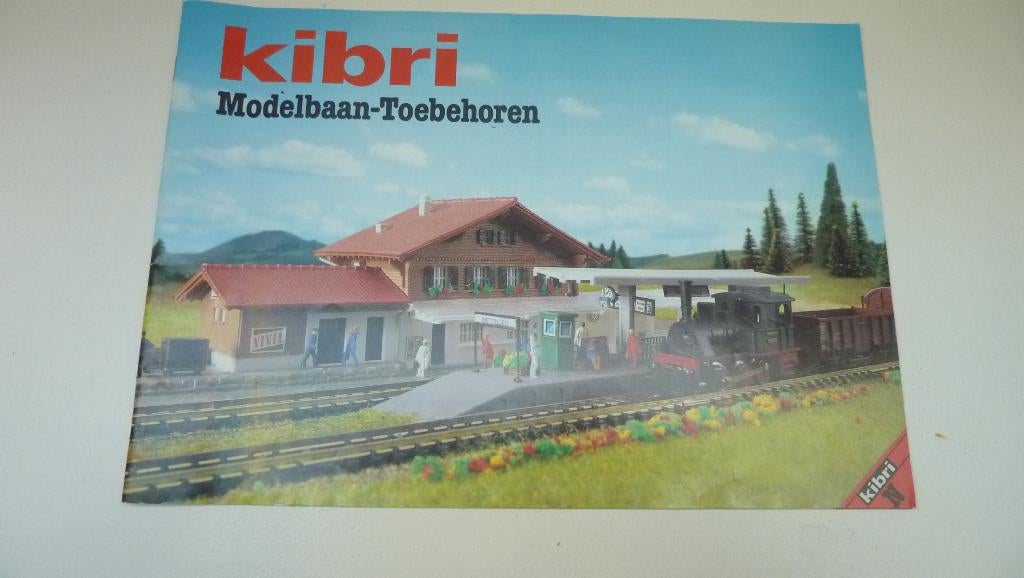 Kibri catalogus 1985, Overige merken, Postfach 1540 D-7030 Boblingen, Gelijkstroom of Wisselstroom, Zo goed als nieuw