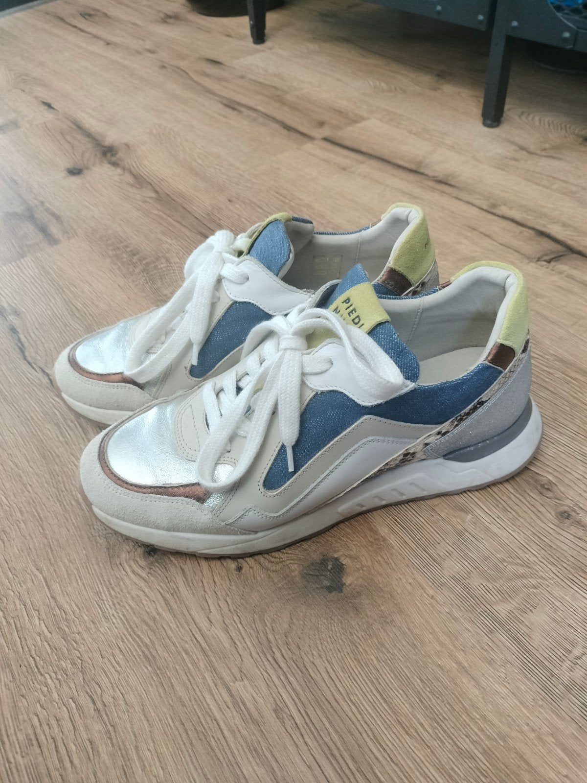 Piedi Nudi sneakers – maat 39, Kleding | Dames, Wit, Ophalen of Verzenden, Sneakers of Gympen, Piedi Nudi