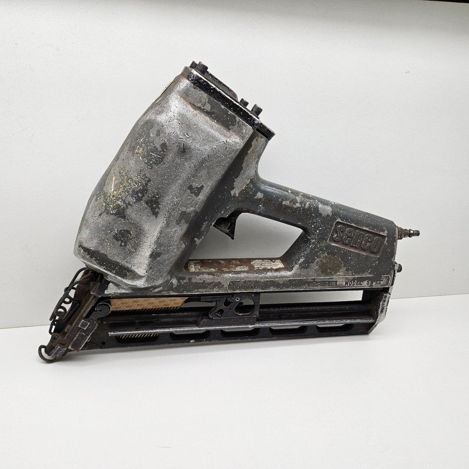 Senco SN IV (SN4) pneumatische tacker / luchttacker., Doe-het-zelf en Verbouw, Gereedschap | Overige machines, Ophalen of Verzenden