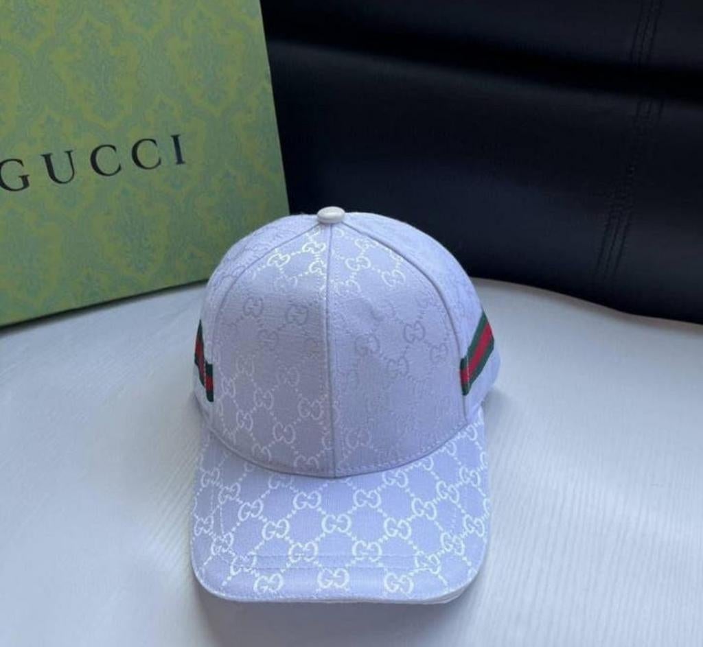 Gucci pet, Ophalen of Verzenden, Zo goed als nieuw, Pet