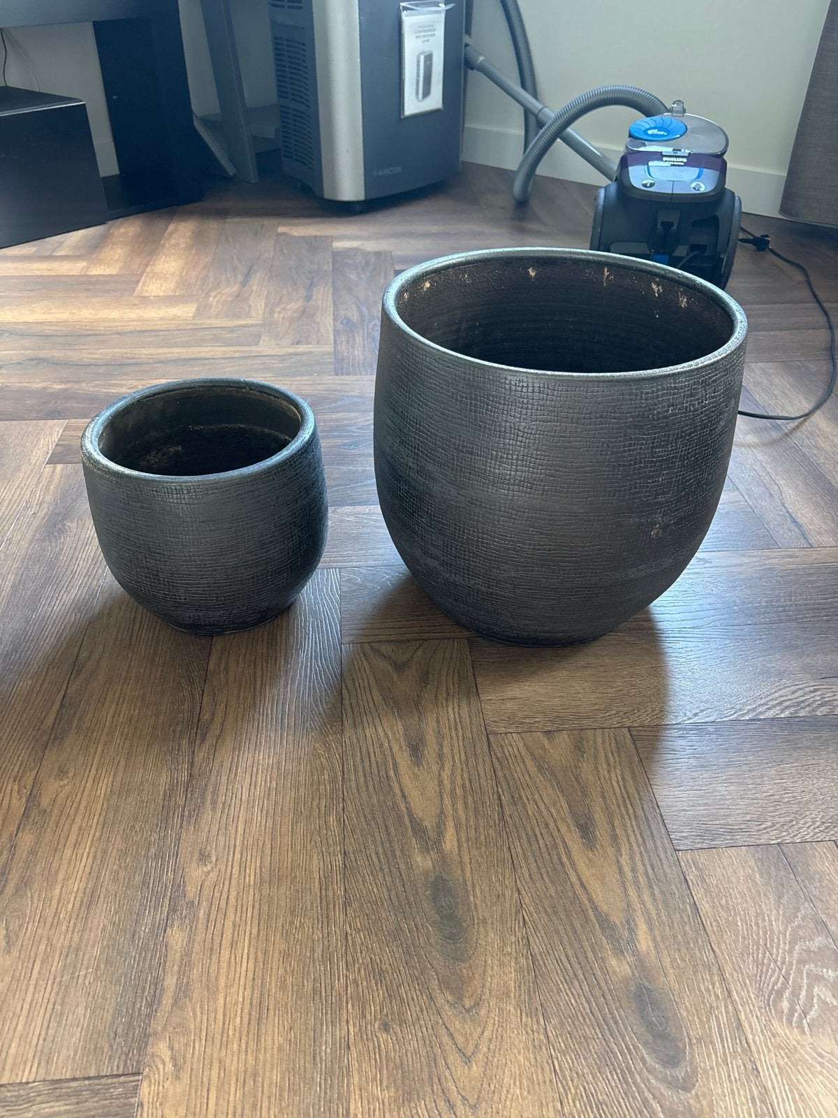 Set van 2 donkergrijze bloempotten, Tuin en Terras, Gebruikt, Rond, Binnen, Minder dan 40 cm