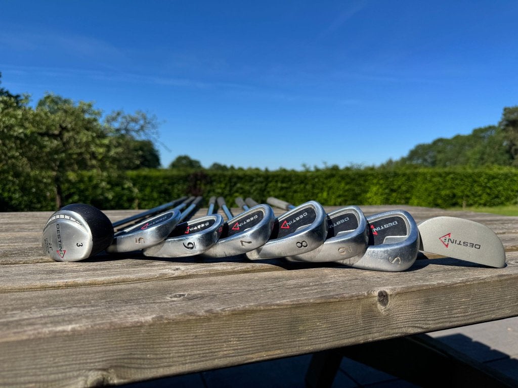 Foto 7 van DAMES set golfclub / golfclubs - golfset - graphite shafts