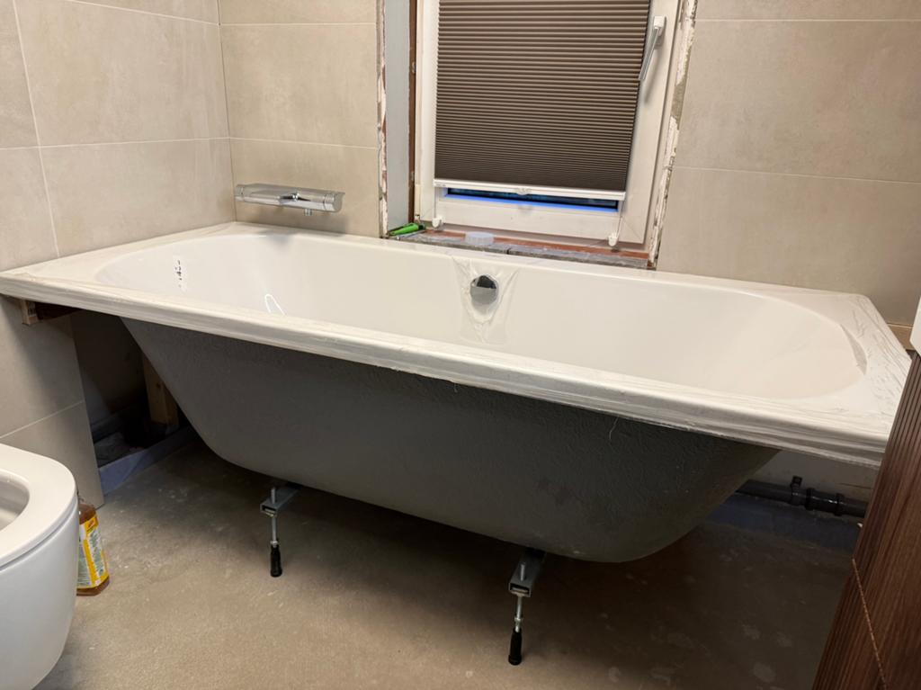 Nieuw en nog in plastic: JUNGBORN bad Dieci 75x170 cm (Wit), Ophalen, Zo goed als nieuw, Met bad