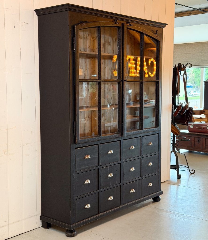 Zwarte houten buffetkast | Vintage houten kast | Servieskast, Ophalen