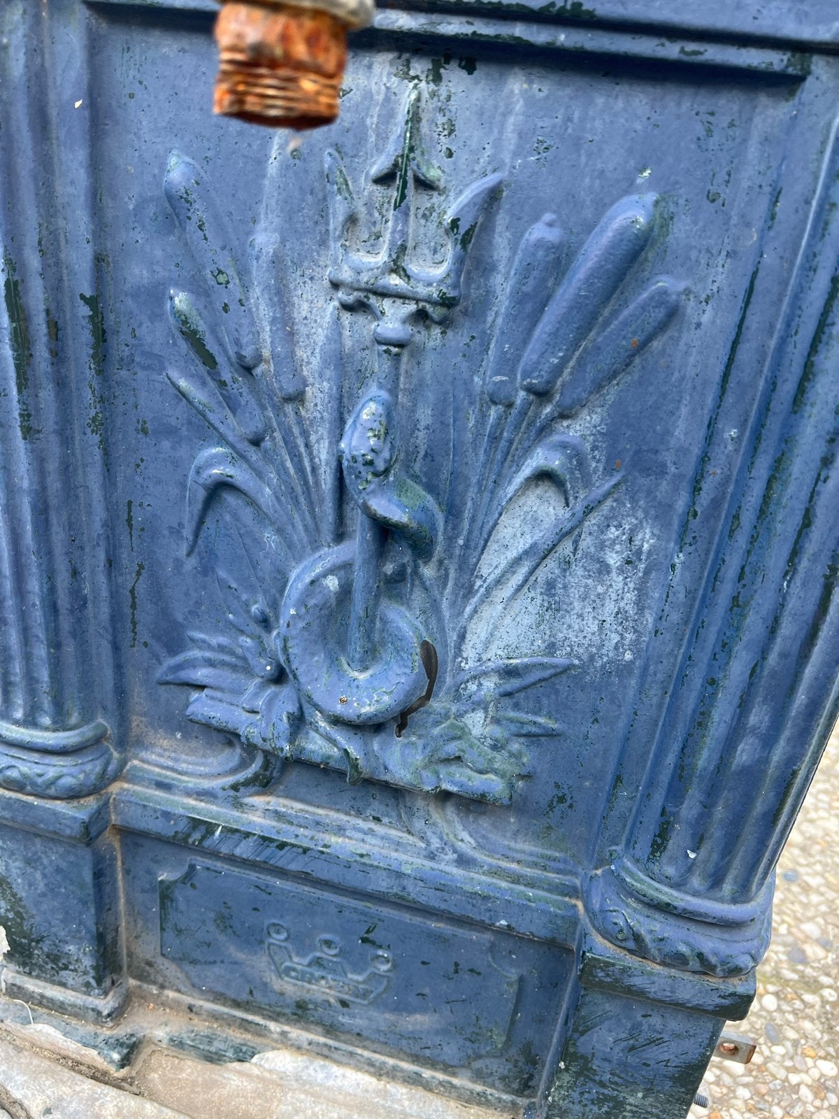 Antieke gietijzeren waterpomp/fontein - Blauw, Ophalen, Gebruikt