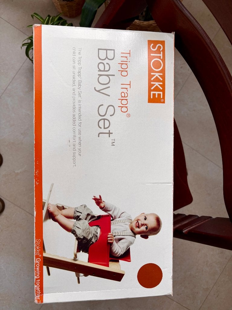 Foto 3 van Stokke Tripp Trapp Bruin + Baby Set + Cushion | Complete Set