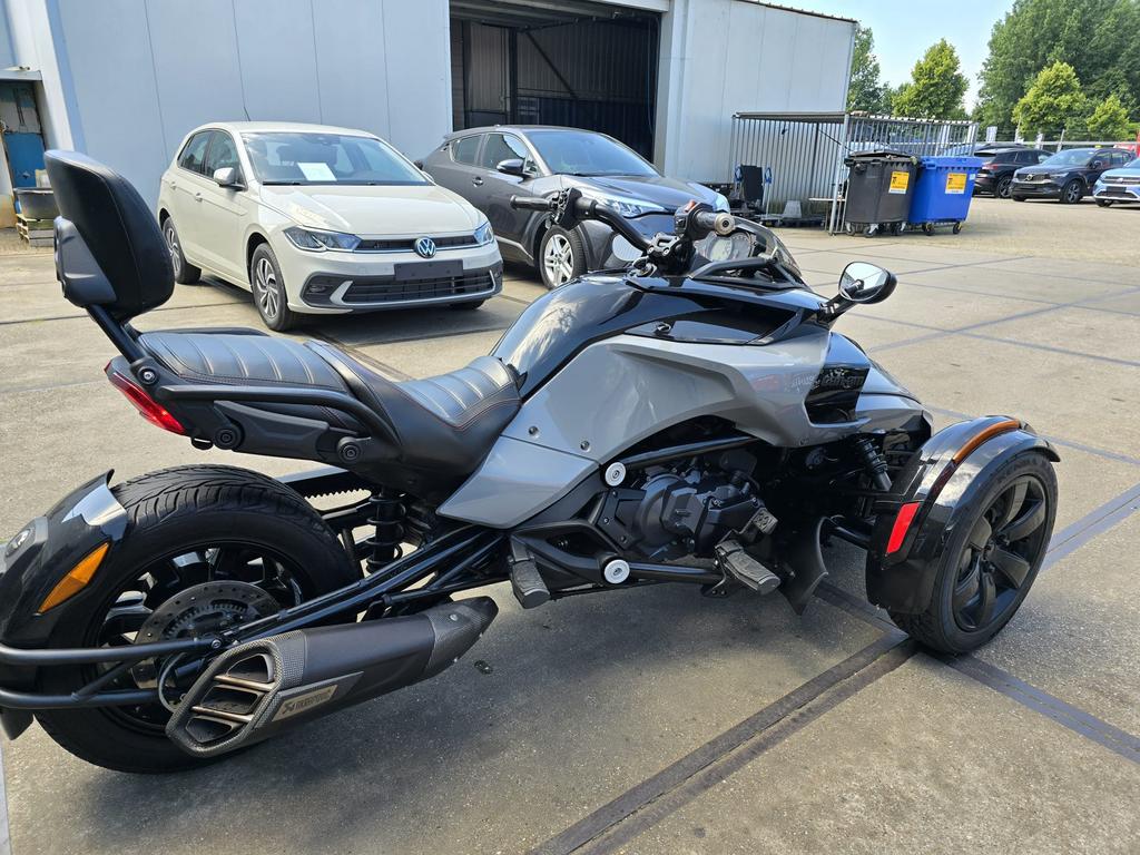 Can-Am Spyder F3-S | Akrapovic | Nardo-Grey