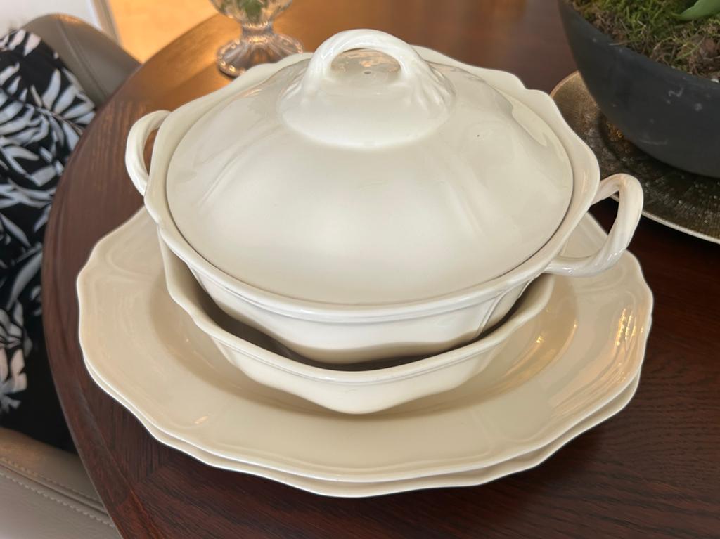 Eet servies wedgewood, Huis en Inrichting, Keuken | Servies, Ophalen, Zo goed als nieuw, Bord(en), Wedgwood