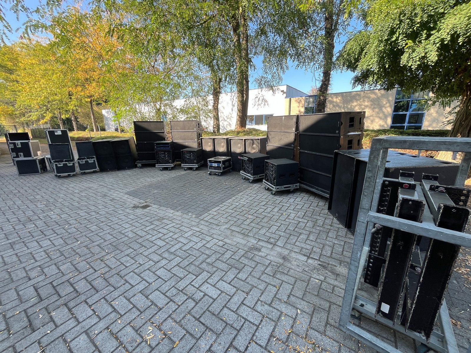 Foto 8 van Complete Martin Audio W8LC & WSX218 Set - Plug & Play